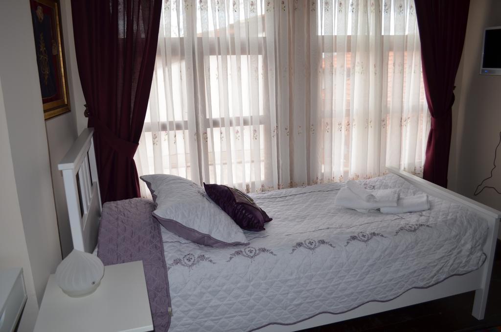 Otel Murat Bey Konagi